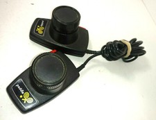 Vintage Atari 2600 Driving Paddle Controllers...