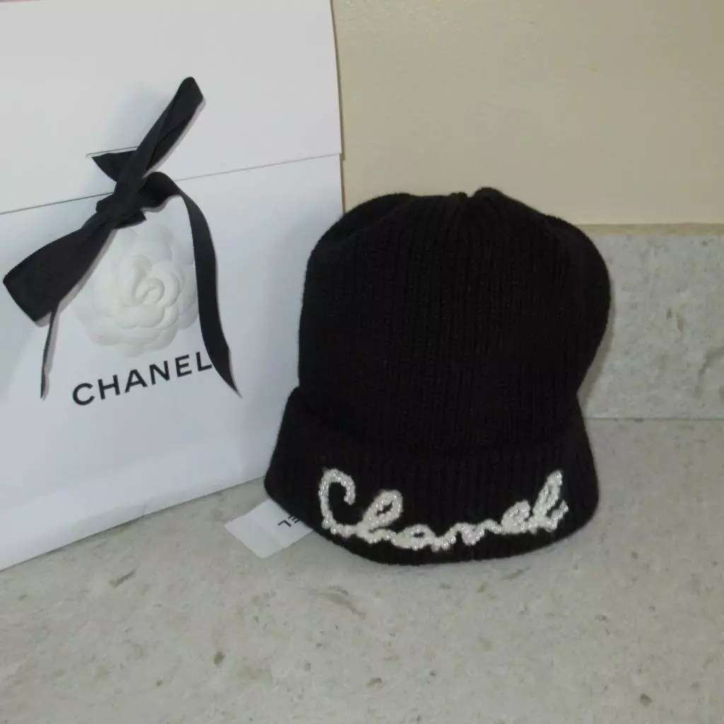 CHANEL Knit Beanie Hat 100% Cashmere Gray CC Logo Coco Women's Authentic