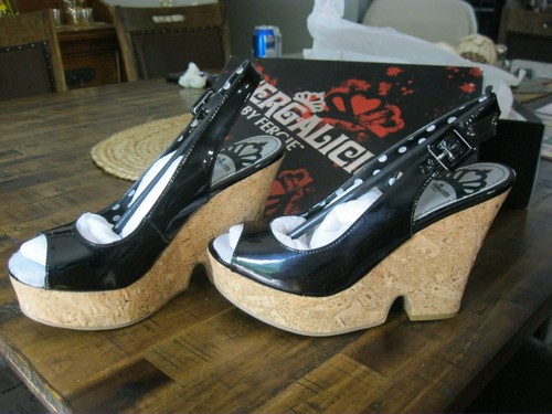 Fergalicious by Fergie shoes--Size 6--Black Patent Wedge | eBay
