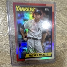 Topps 2025 Update Series Mickey Mantle Yankees 35th Anniversary Hologram U90-43