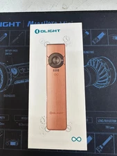 Olight Arkfeld Cu 1000 Lumens Flat Flashlight Eternal 3 opened