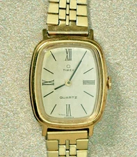 Timex F-Cell Rectangular Men's Gold Face & Band Watch #9312004378