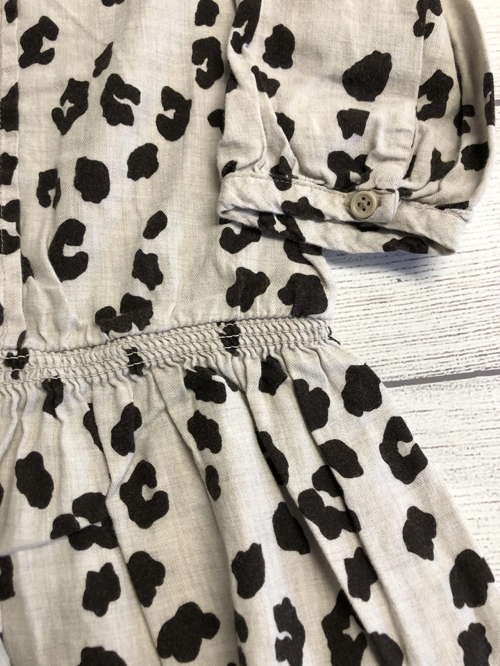 Vestido Crazy 8 Niñas 10 Beige Estampado Leopardo Cintura Elástica Manga 3/4 Puños con Botones Foto 2 de 4