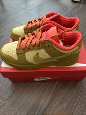 Nike Dunk Low Women's Size 7 Sesame/Bronzine-Picante Red FQ8897-252 Fast Ship