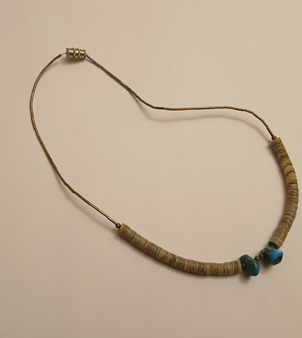 NATIVE AMERICAN SHELL & TURQUOISE NECKLACE. - image 3