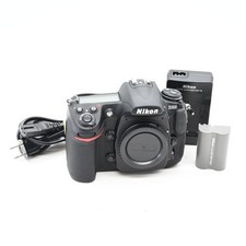 Nikon D300 12.3MP Digital SLR Camera Body 727