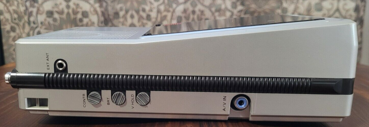 Vintage 80s Sony Watchman FD40A Mini Travel Television VHF UHF