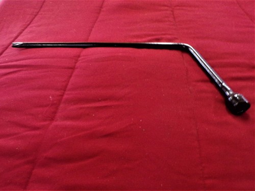 1940 THROUGH 1957 CHEVROLET USED LUG WRENCH 3/4 INCH. - Picture 3 of 3