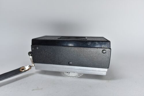 Vintage Comet 126x 126 Cartridge Film Camera Point and Shoot made in Italy - Picture 7 of 10