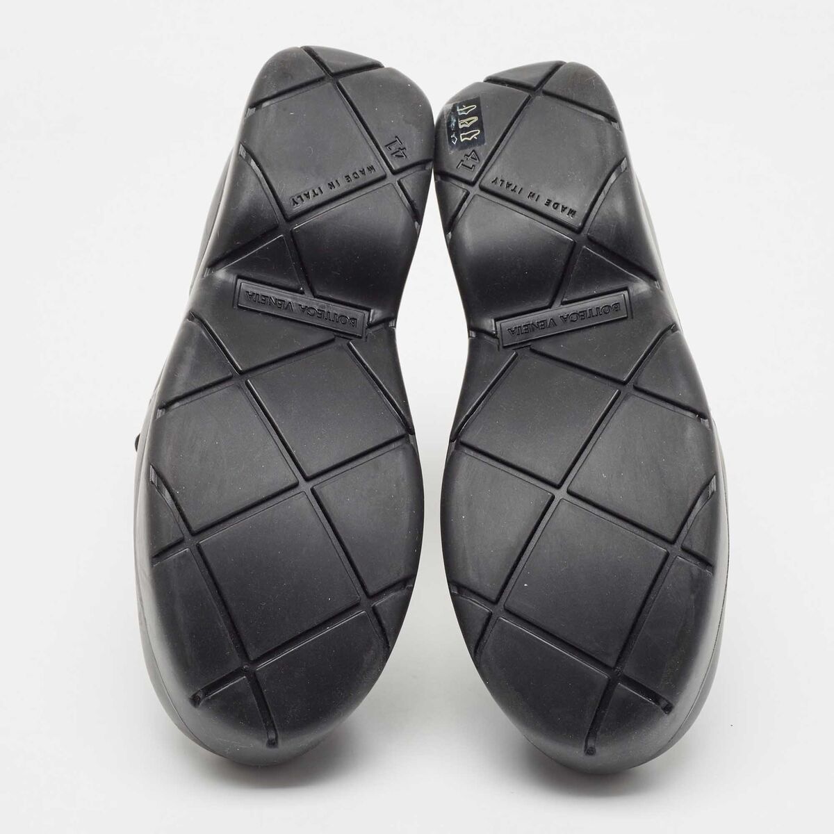 Bottega Veneta Black Rubber Lace Up Puddle Boots Size 41 | eBay Bottega Veneta Black Rubber Lace Up Puddle Boots Size 41 | eBay