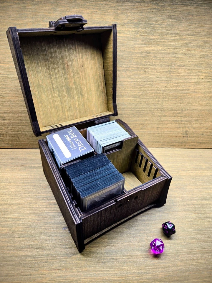 Large Magic the Gathering Inspired Card Box | Holds up to 500 Sleeved cards - Image 3 of 4