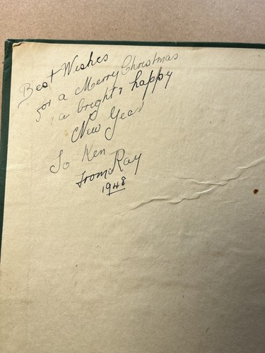 Royal Mail - Vintage 1940s Stamp Album - with hundreds of stamps included - Picture 2 of 19