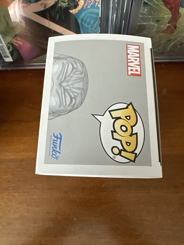 Funko Pop! Marvel Moon Knight #1074 exclusivo de Funko Shop - Imagen 5 de 6