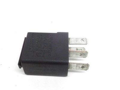 Реле gm 24435922