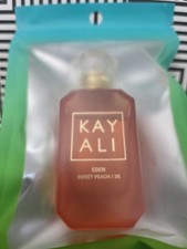 Eden Sweet Peach | 35 Eau de Parfum Kayali Fragrances 香水- 一款