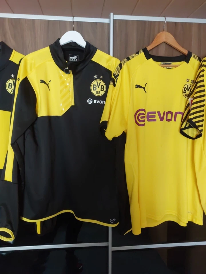 Borussia Dortmund Konvolut Set,,, Einmalige Gelegenheit !!! Trikots, Jacken usw. - Bild 3 von 4