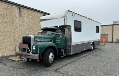 1962 Mack Camper