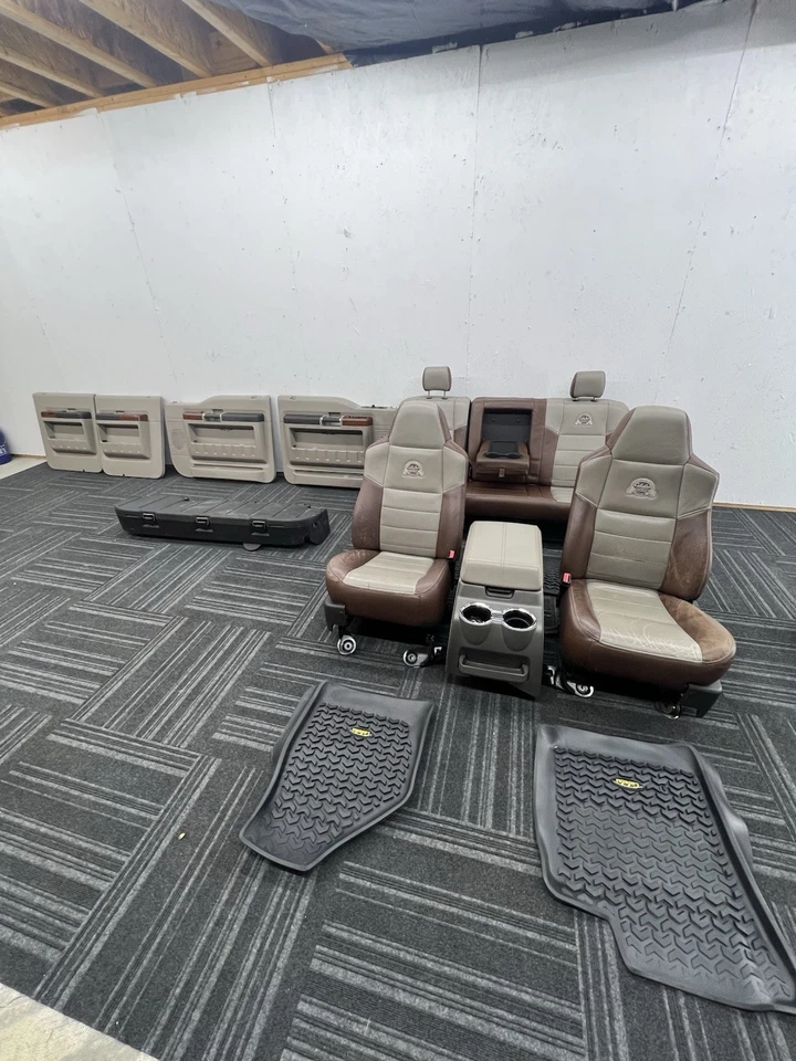 2008 - 2010 F250 F350 CREW CAB Cabelas 版前座、后座、控制台 Comple Inte — 第 2/4 张图片