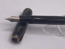 PARKER EMERALD GREEN STRIPED JUNIOR VACUMATIC FOUNTAIN PEN C; 1933 MI:CANADA