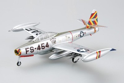 Easy Model 36800 - 1/72 F-84G - Four Queens/Olie - Joe Davis - Summer 1953