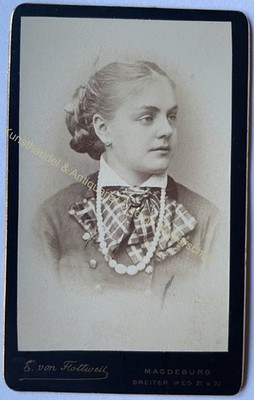 orig. CDV Foto  Frau Dame Bild alt Mode um 1880 E. von Flottwell Magdeburg