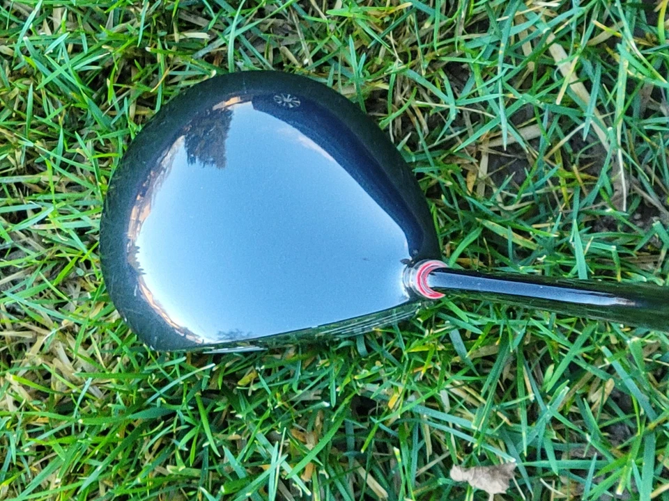 VS 88 Ultra High C.O.R. Titanium II 9* Driver Stiff Graphite Shaft New Grip - Image 3 of 4
