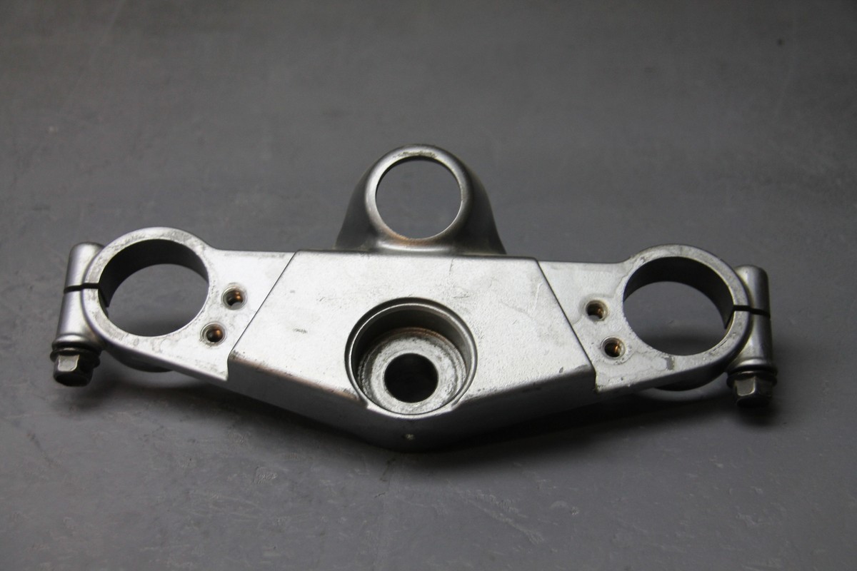 【EEUN】Neck clip rider 1990 Kawasaki Ninja Zx11 Forks Upper Triple Tree Clamp 44039