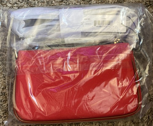 Bandolera Lexi Dooney & Bourke roja de lona recubierta lisa nueva con etiquetas - Imagen 2 de 2