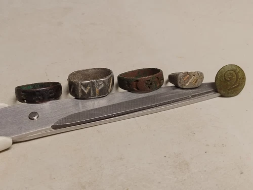 Original WW1 era period Military German handmade rings-Trench Art + Button.