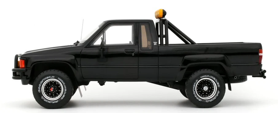 Toyota Hilux SR5 1985 Back to the Future 1/18 - OT481 OTTOMOBILE - Immagine 4 di 4