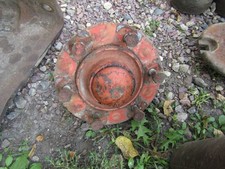 ALLIS CHALMERS 2600 DISC HARROW WHEEL HUB 555359 six bolt