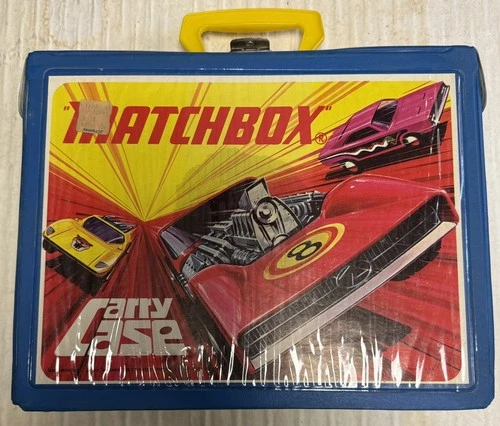 Vintage 1971 Matchbox Lesney Products Carry Case Blue with Trays Original