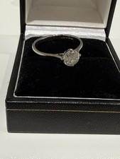 18 k W/Gold Natural  Diamond Ring – 1.05ct – 2.9g – Size P      Open to an offer