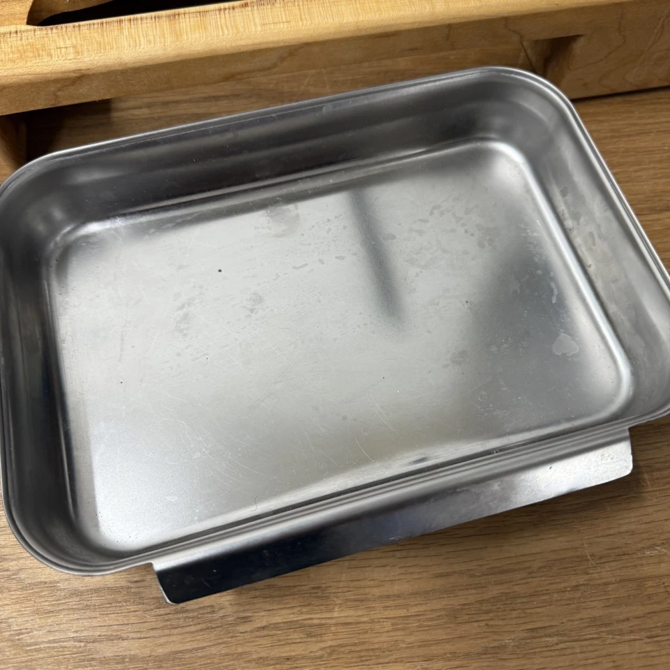 Boos Block 18 X 18 X 2 1/4 Grooved Wood Cutting Board - Image 4 of 4