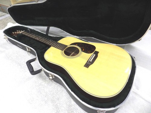 Martin D-28 972100