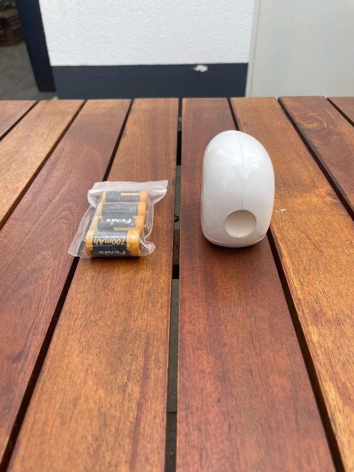 HD Sicherheitskamera Arlo 3030 mit 4x Akku– Outdoor Überwachungskamera - Bild 3 von 4