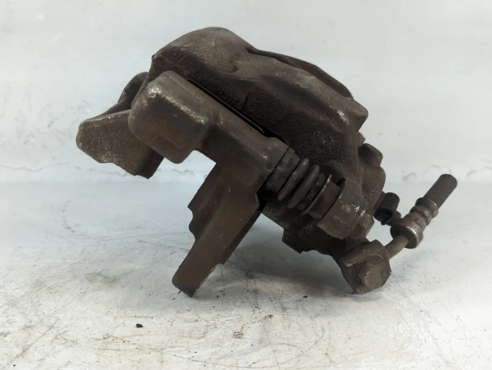 2014-2016 路虎 Lr4 前乘客右制动卡钳 VOG94 — 第 3/4 张图片