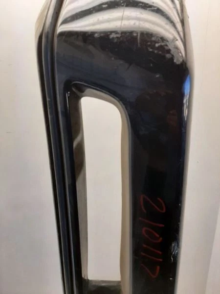 Parachoques delantero 3 piezas 5,7 L para Chevrolet Corvette STD 14030201 1984-1989 Foto 3 de 4