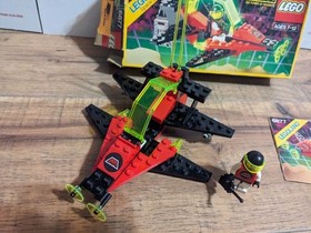 LEGO Vintage 1990 Classic MTRON Space: Vector Detector (6877) 100% + box