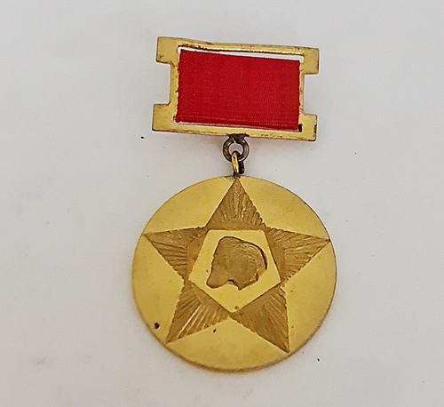 VINTAGE AUTHENTIC BULGARIA MEDAL 30TH ANNIVERSARY SOCIALIST REVOLUTION WW2
