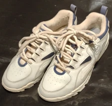 PF flyers women's size 6.5 none marking white