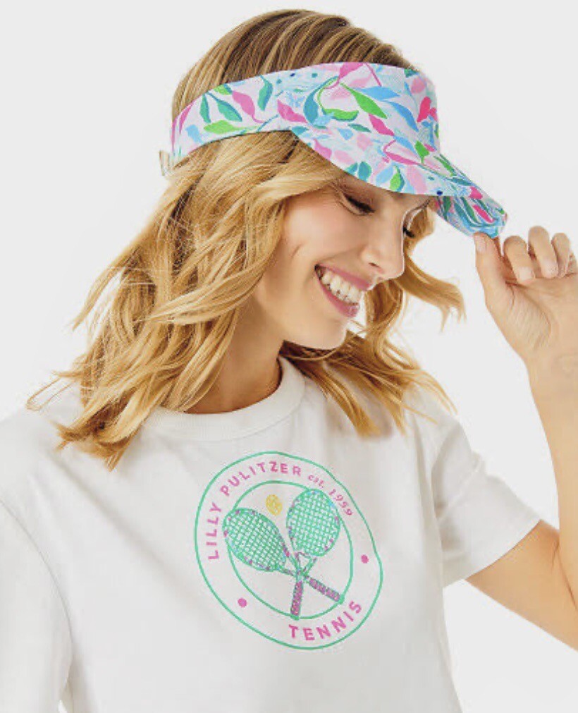 NWT Lilly Pulitzer Resort White Holding Court Adjustable  display picture 1
