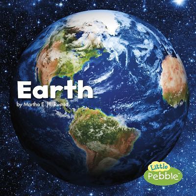 Earth; Little Pebble: Space - 9781491483251, Martha E H Rustad, paperback