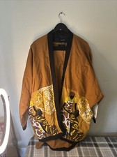 Ashro 3 Piece Suite With Skirt Bottom Size 26