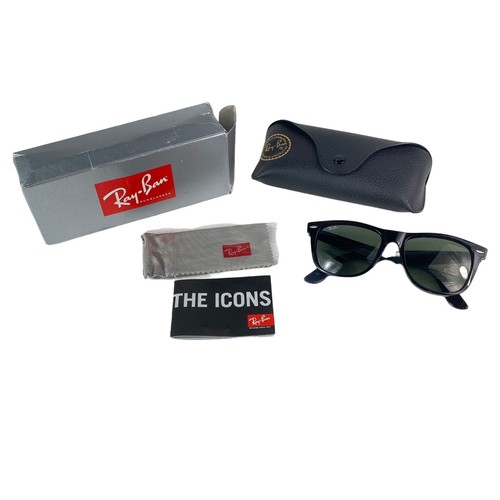 Ray Ban RB 2140 901 Original Wayfarer 