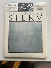 Berkshire Queen Lycra Silky Leg Pantyhose Nu Grey Style 4489 Size Q/Petite