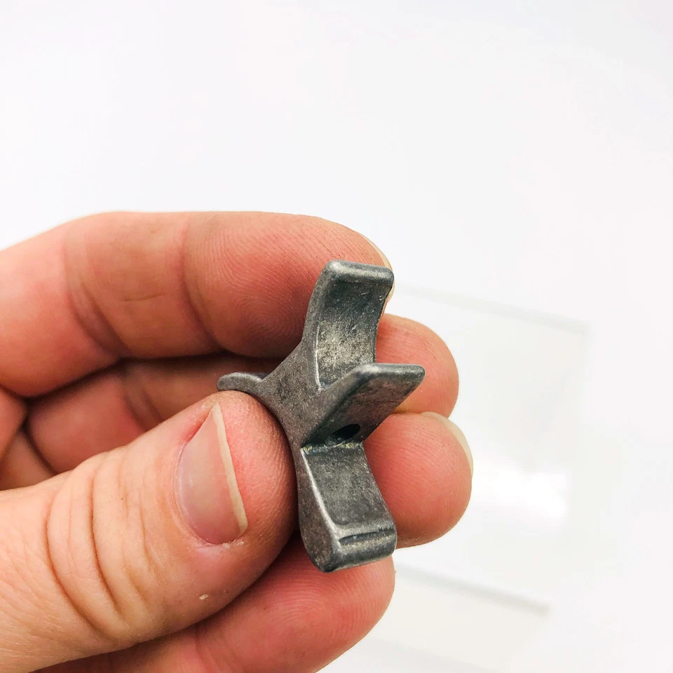 Ahorrador de línea Poulan 530092807 para recortadora OEM nuevo stock antiguo nuevo suelto sin paquete Foto 3 de 4