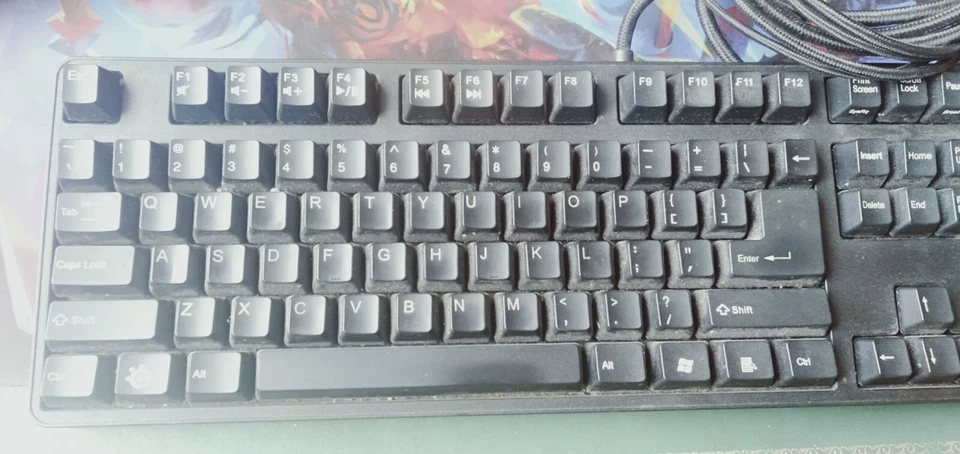 SteelSeries 7G Professional Gaming Gear Mechanical Keyboard PS2 - Image 4 of 4