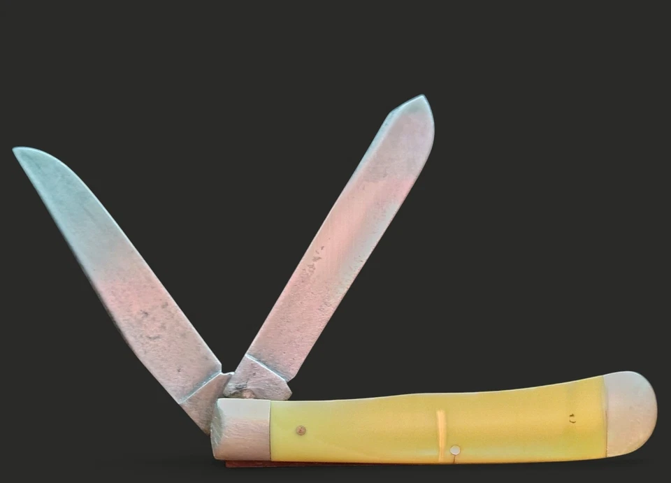 Vintage Case Knife - Folding Trapper 7 Dot Flat Yellow Handle - Rare 1970's - Image 2 of 3