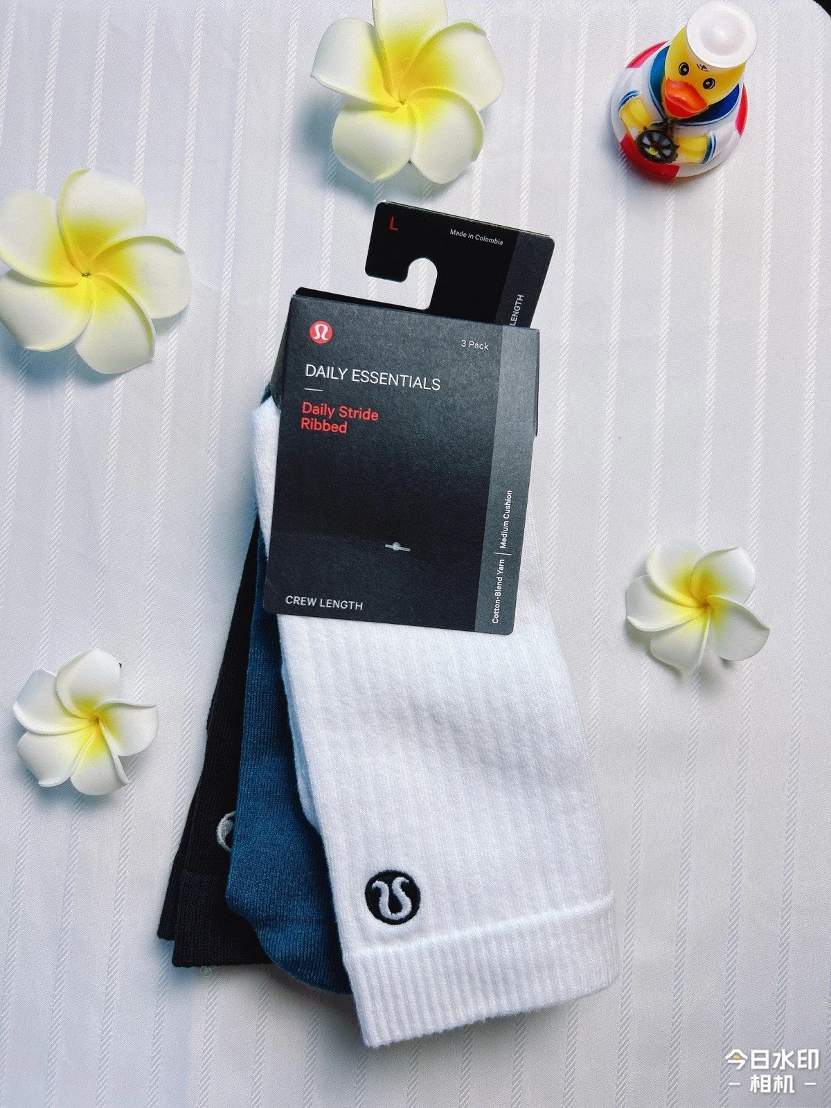 NWT$48 Lululemon Daily Stride Ribbed Crew Socks 3-Pack - White Blue Black -SizeL